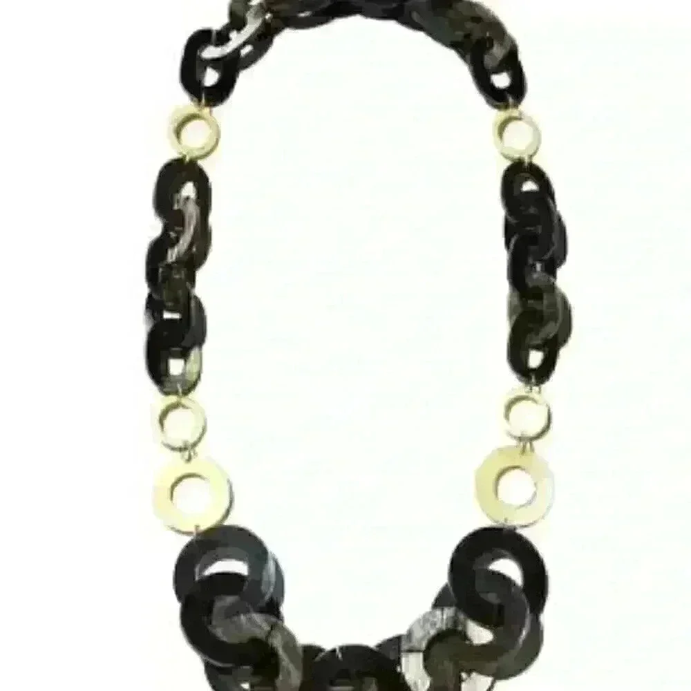 Tribe and Glory Empowered Necklace‎